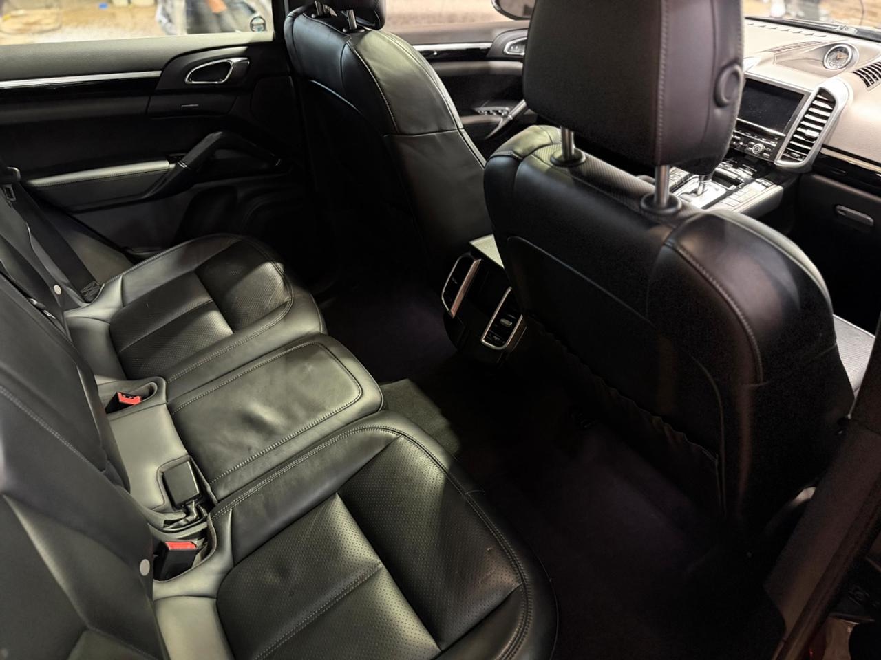 2016 Porsche Cayenne MOONROOF|CLEAN CARFAX Photo