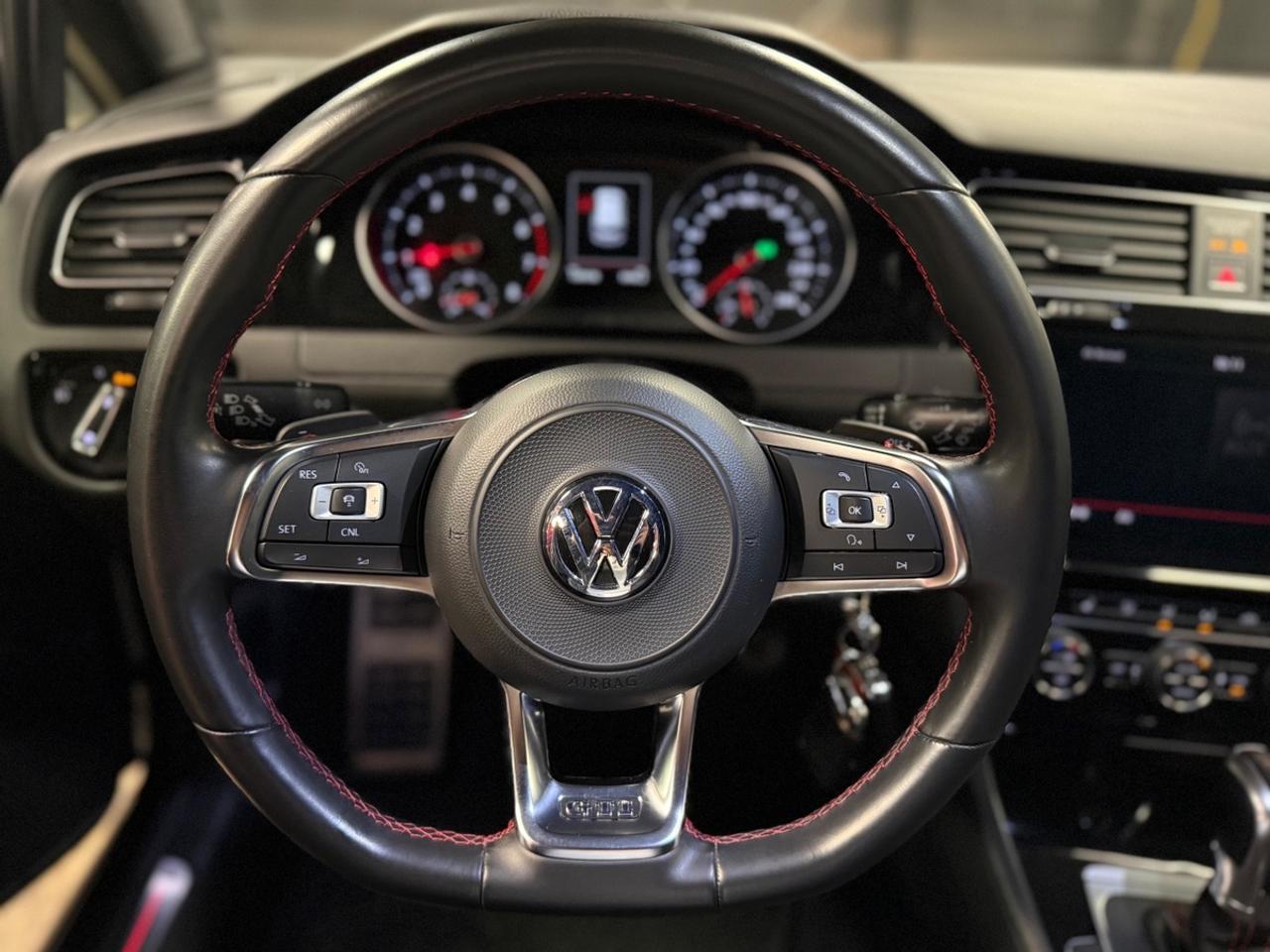 2018 Volkswagen Golf GTI DSG|CLEAN CARFAX|LOW MILAGE Photo