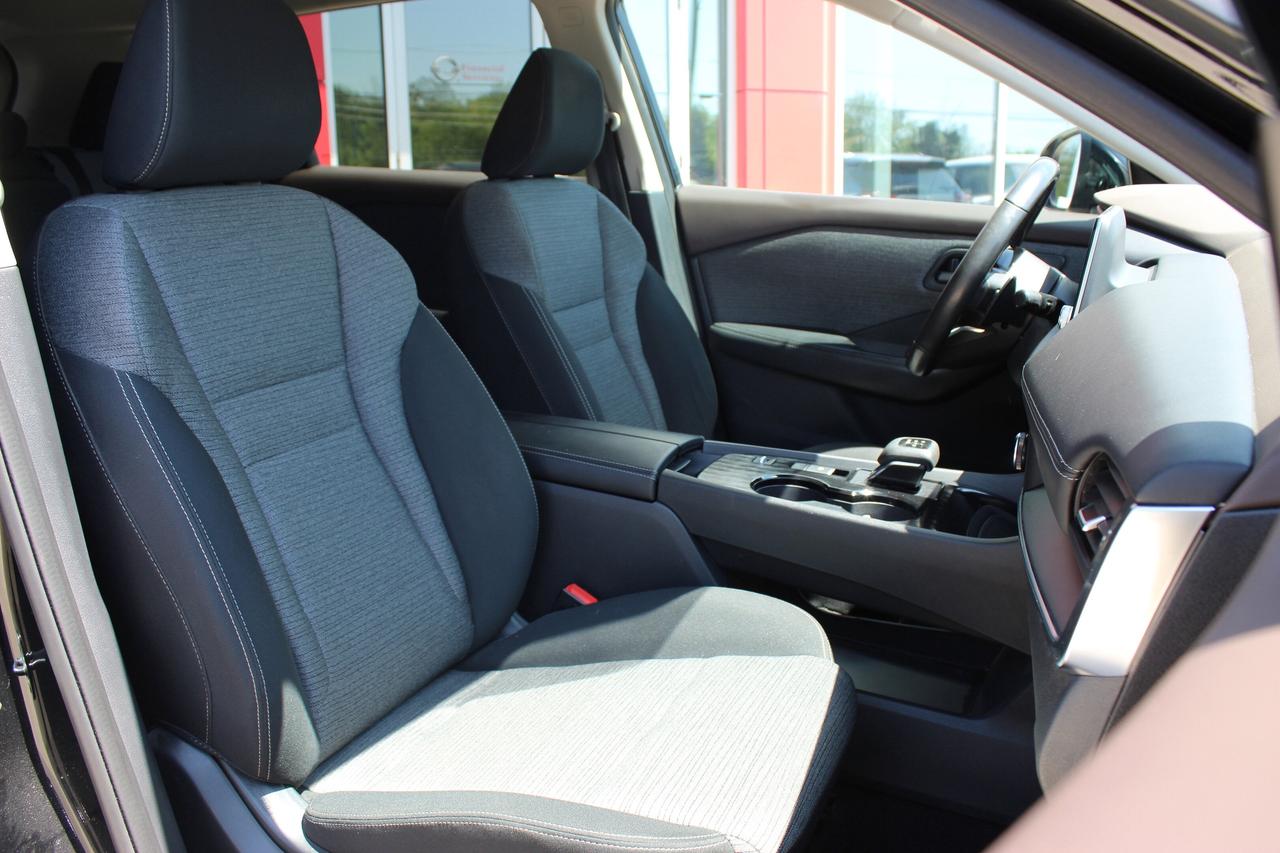 2021 Nissan Rogue 1-OWNER, ONLY 29,000 KILO,AWD Photo