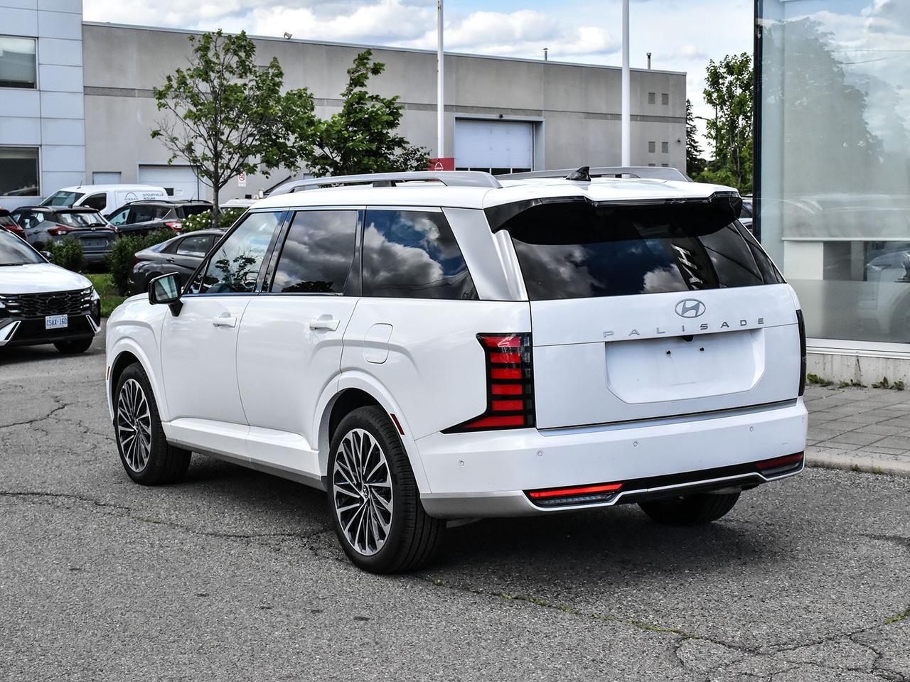 2026 Hyundai PALISADE Ultimate Calligraphy AWD demo used Photo