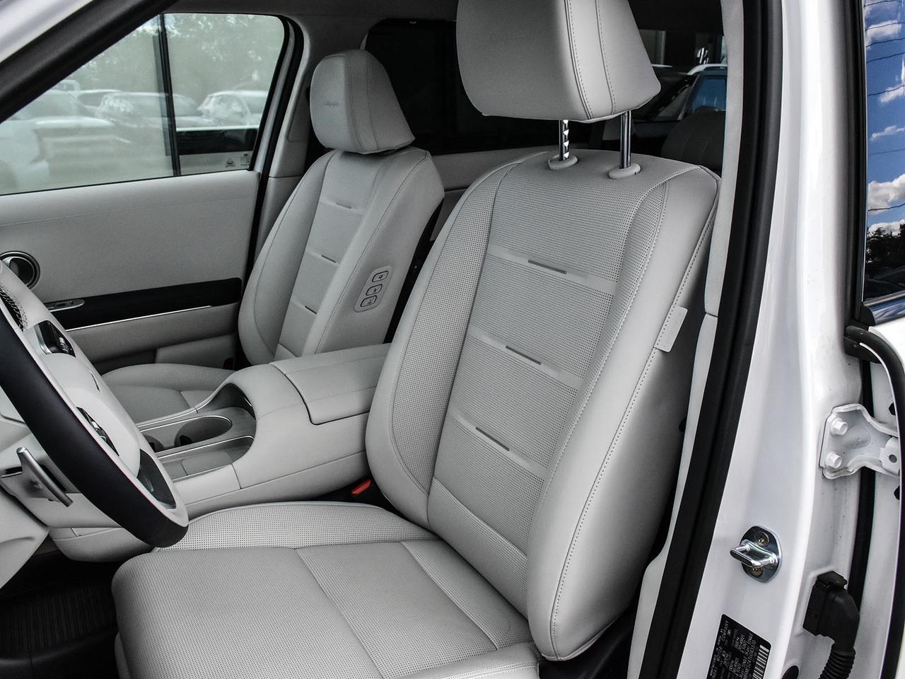 2026 Hyundai PALISADE Ultimate Calligraphy AWD demo used Photo