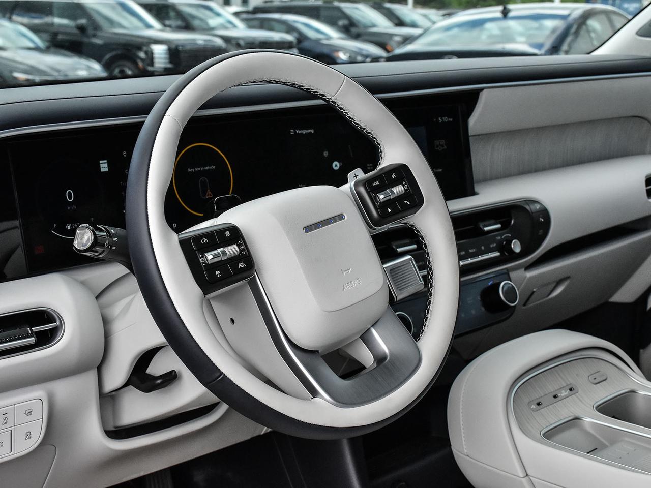 2026 Hyundai PALISADE Ultimate Calligraphy AWD demo used Photo