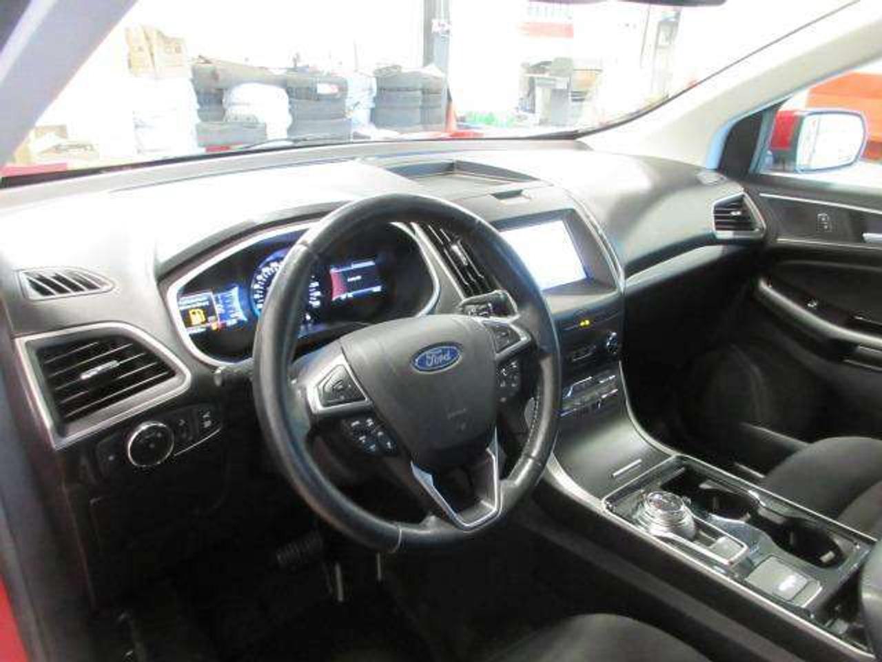 2020 Ford Edge SEL AWD, NAV, HTD. SEATS, APPLE/ANDROID, 97K! Photo
