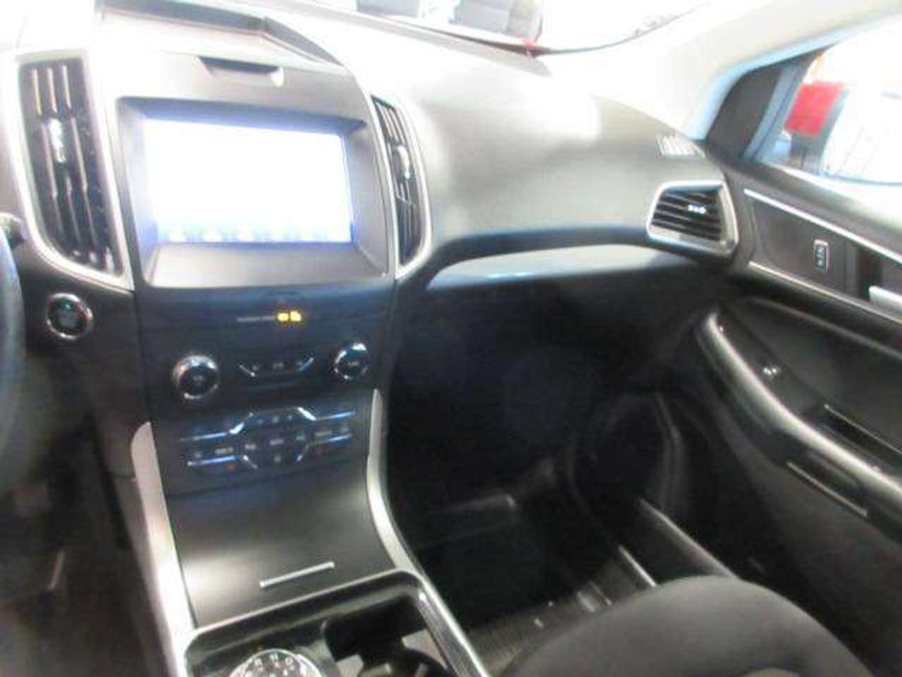 2020 Ford Edge SEL AWD, NAV, HTD. SEATS, APPLE/ANDROID, 97K! Photo