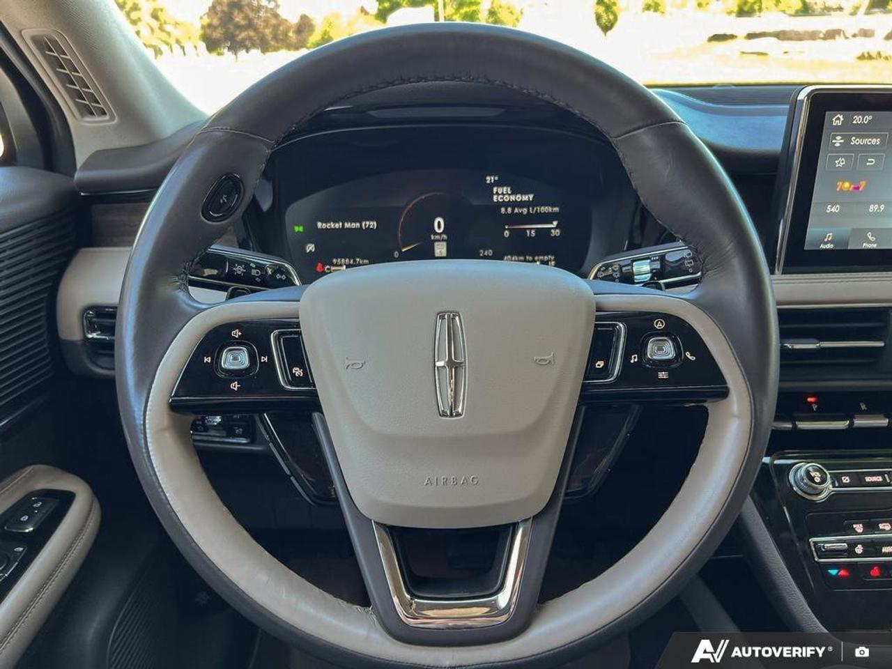 2022 Lincoln Corsair Reserve   LTHR   HTD STEER WHEEL   HTD SEATS Photo