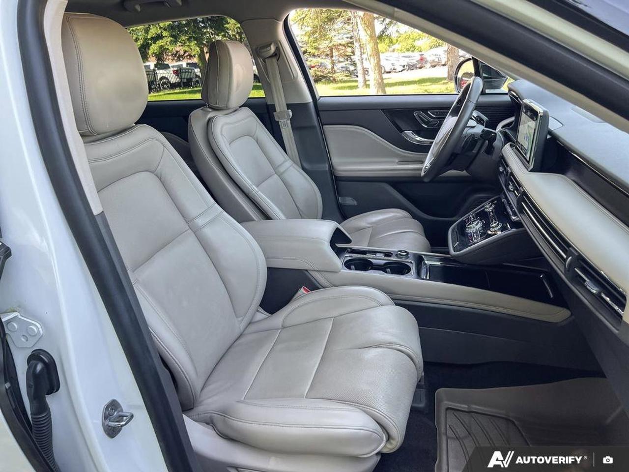 2022 Lincoln Corsair Reserve   LTHR   HTD STEER WHEEL   HTD SEATS Photo