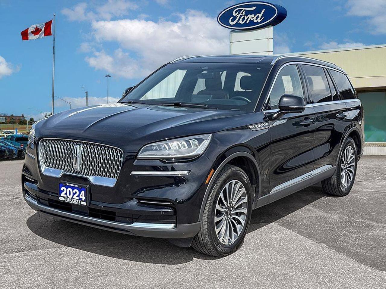 2023 Lincoln Aviator Reserve   200A   LTHR   HTD STEER WHEEL Photo1