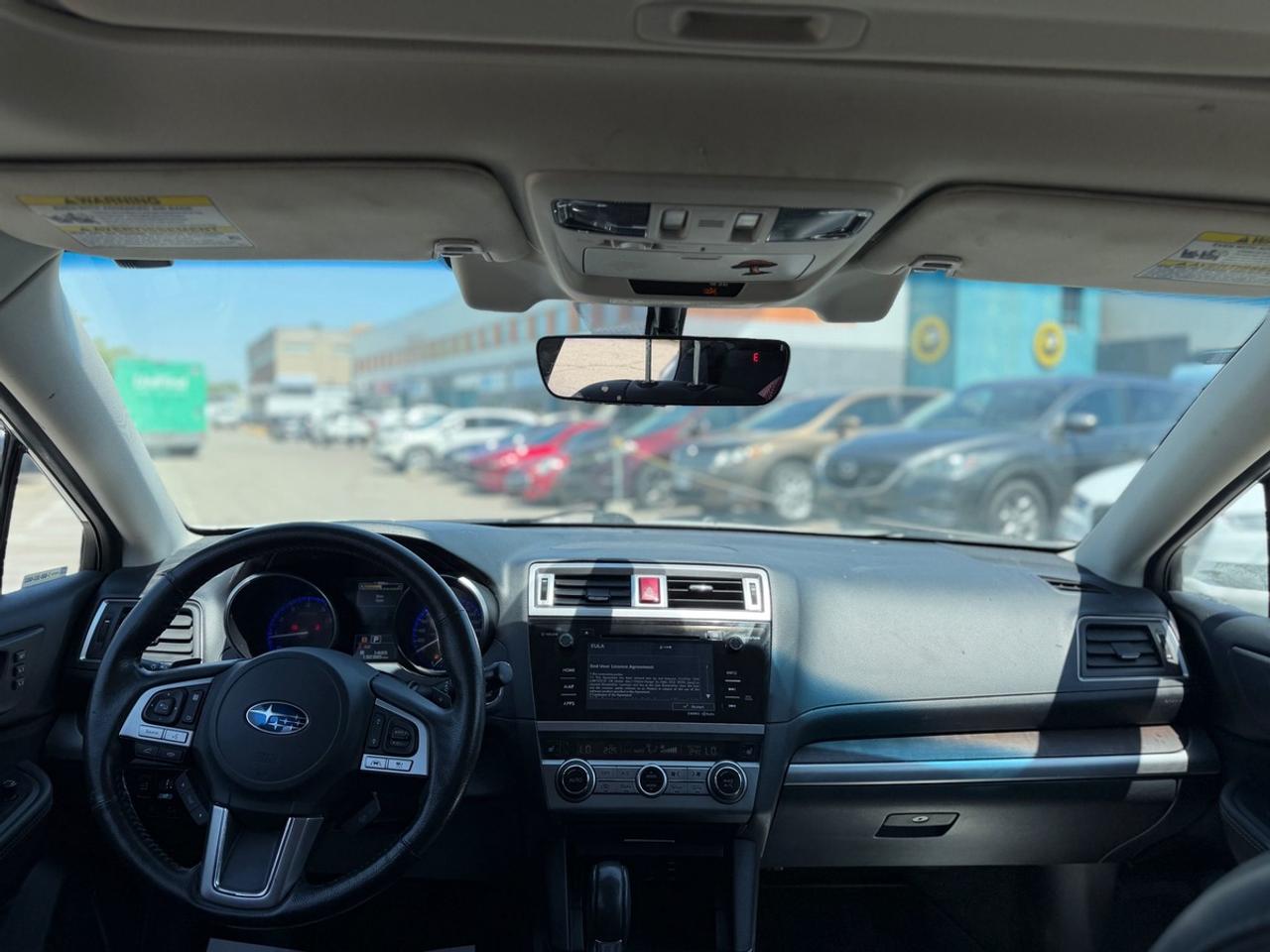 2017 Subaru Outback LIMITED Photo