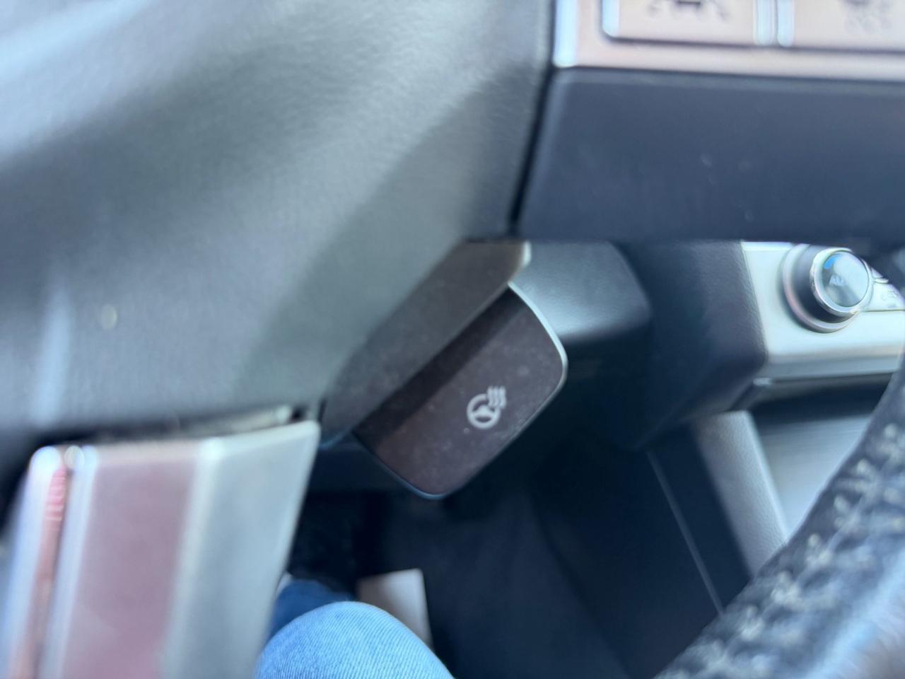 2017 Subaru Outback LIMITED Photo
