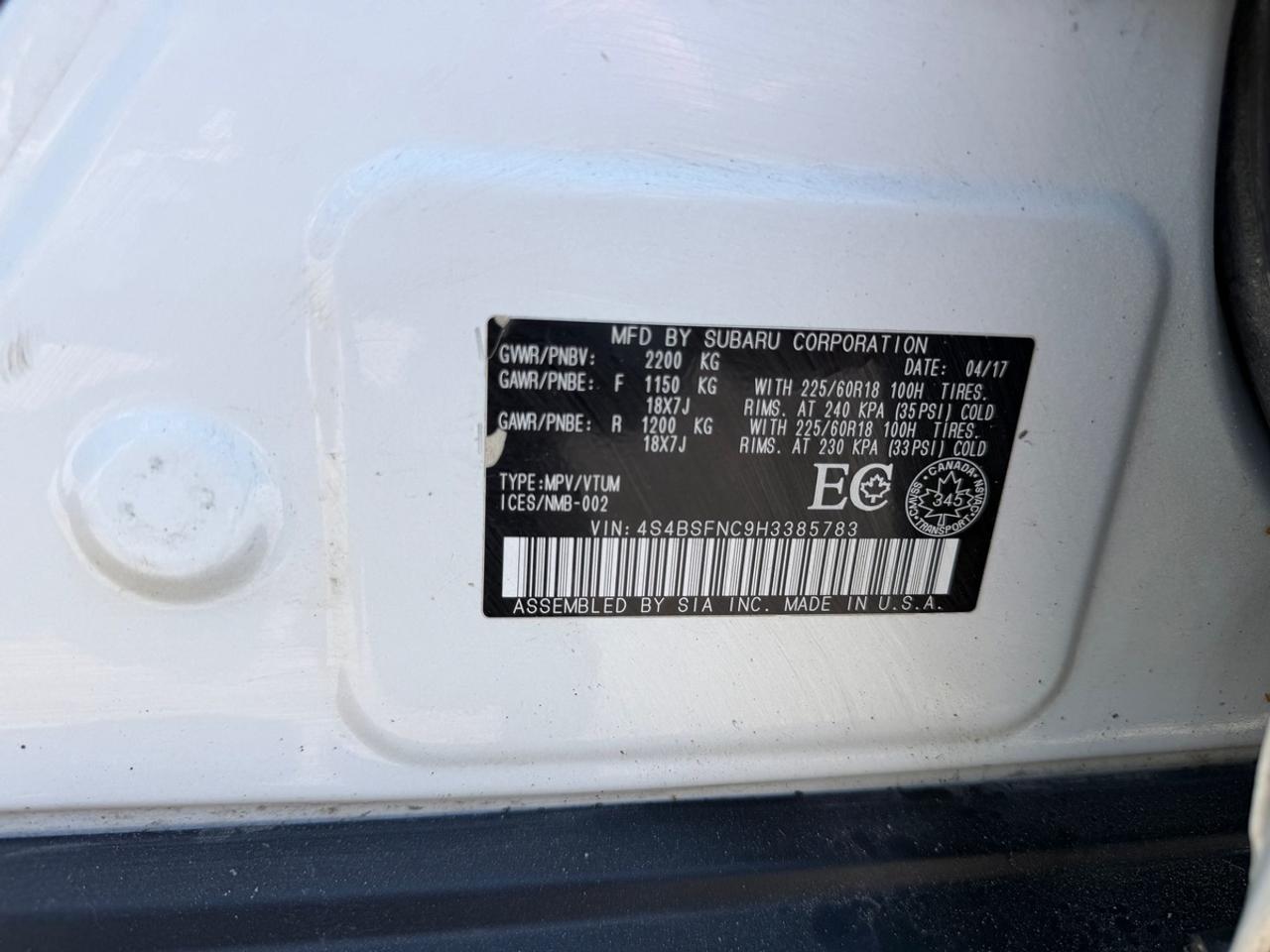 2017 Subaru Outback LIMITED Photo