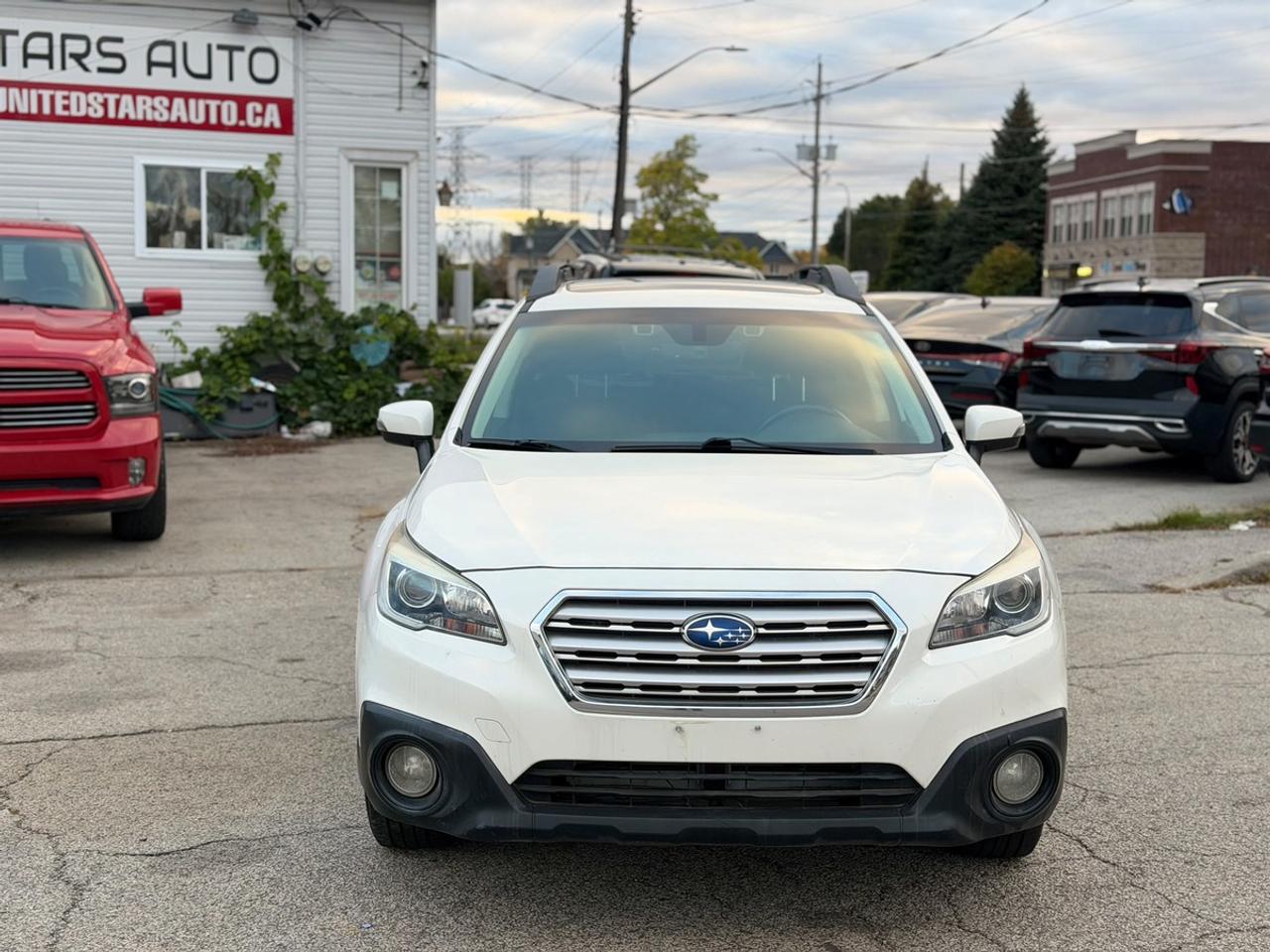 2017 Subaru Outback LIMITED Photo5