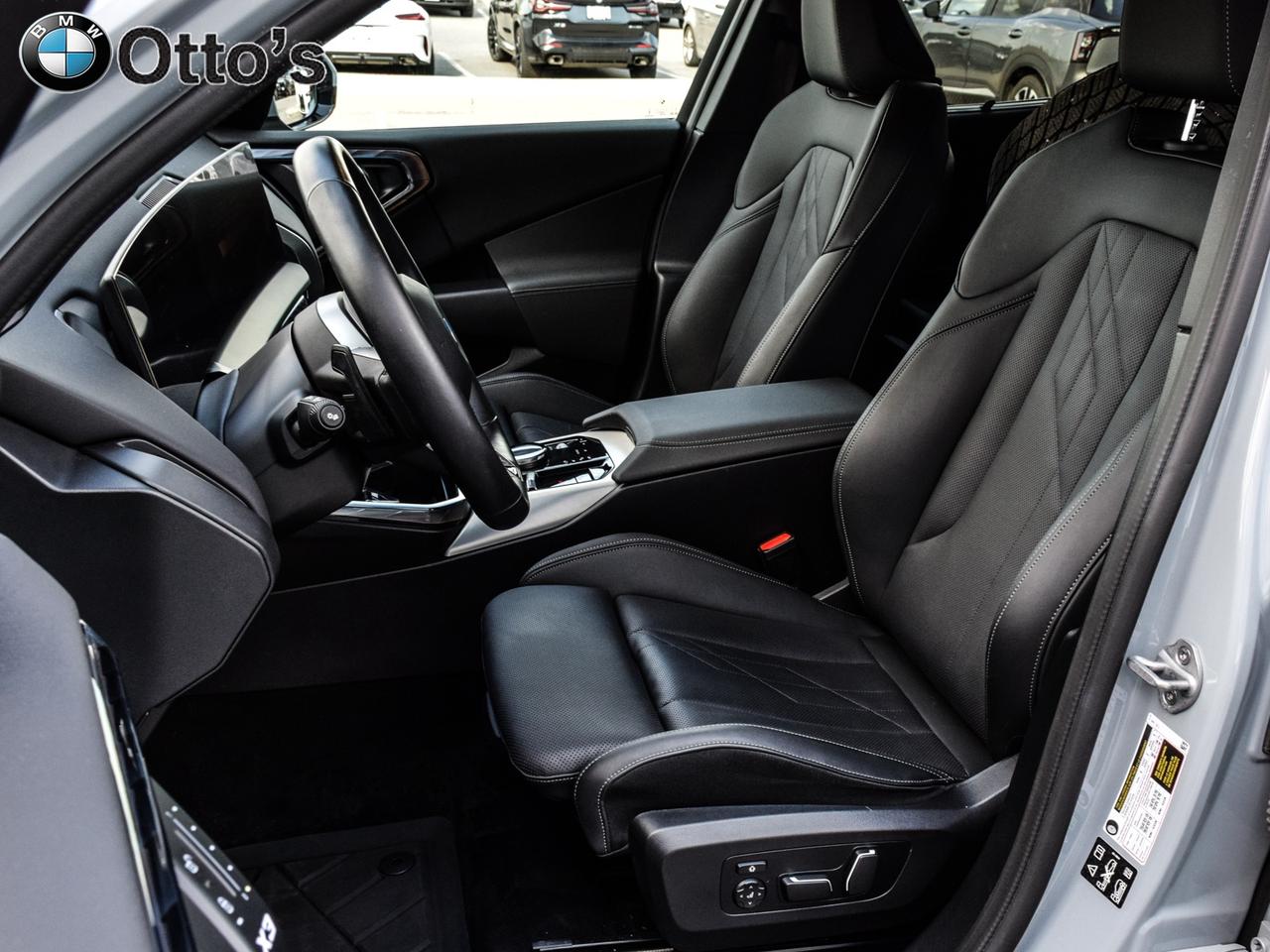 2025 BMW X3 30 xDrive (53GP) Photo