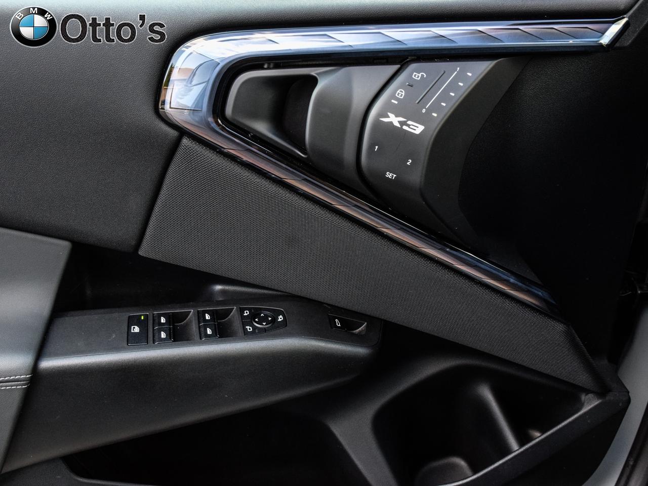 2025 BMW X3 30 xDrive (53GP) Photo