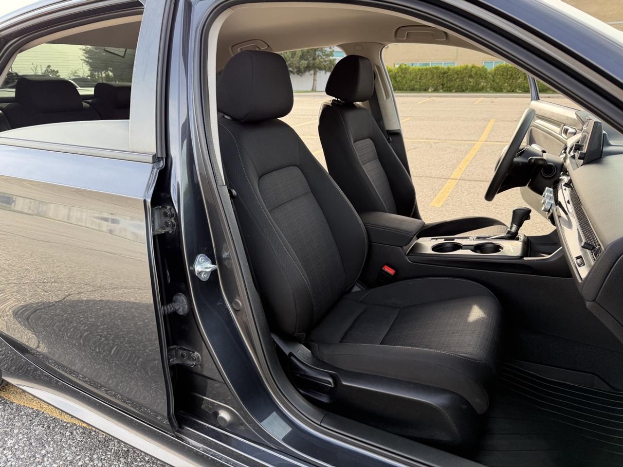 2022 Honda Civic LX | No-Accident | BlindSpot Detection | CarPlay | Photo