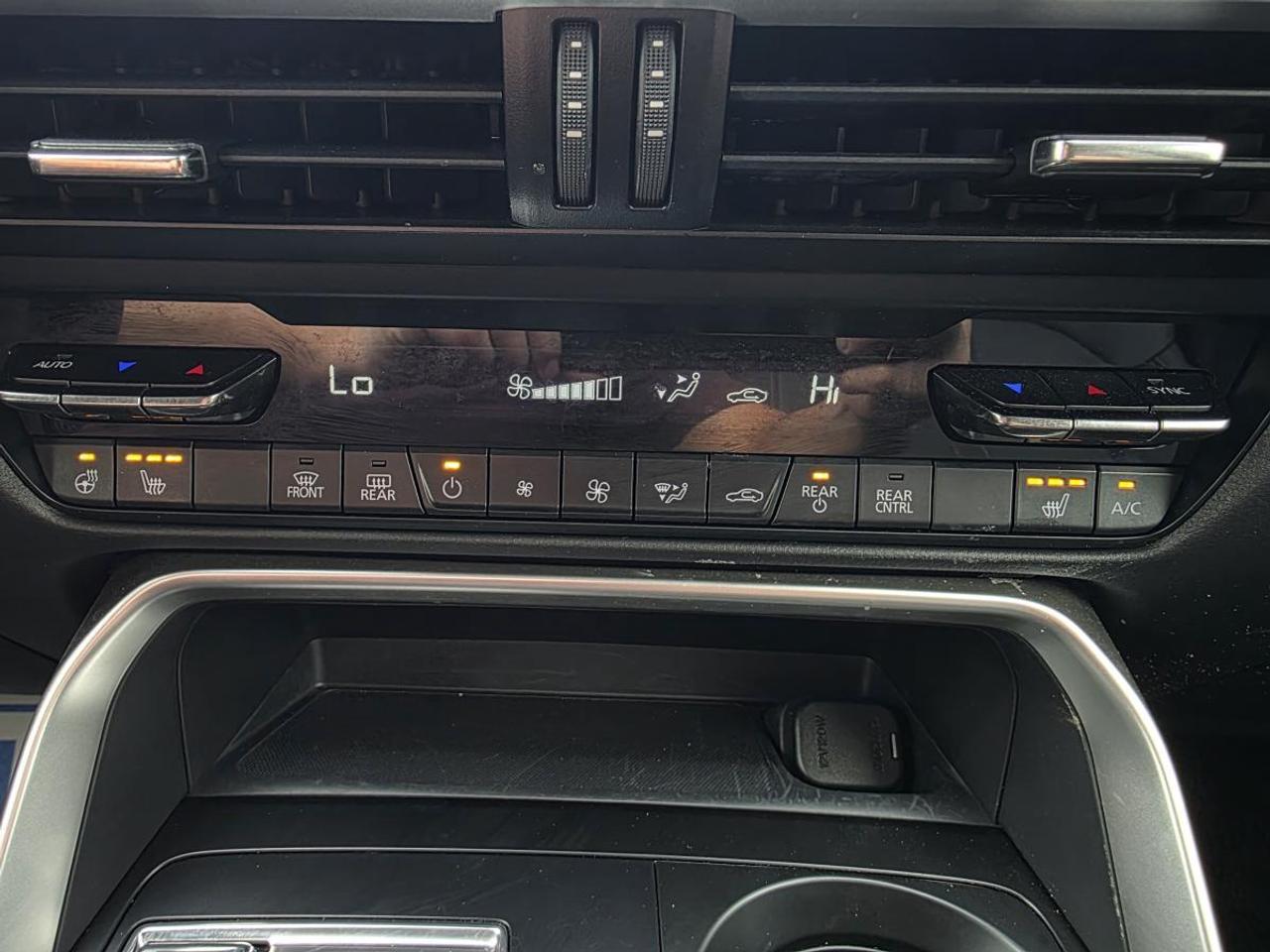 2024 Mazda CX-90 MHEV MILD HEV AWD 1 OWNER Photo