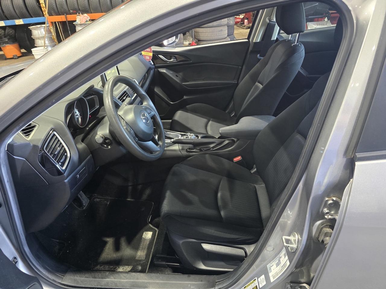 2016 Mazda MAZDA3 I Sport Photo