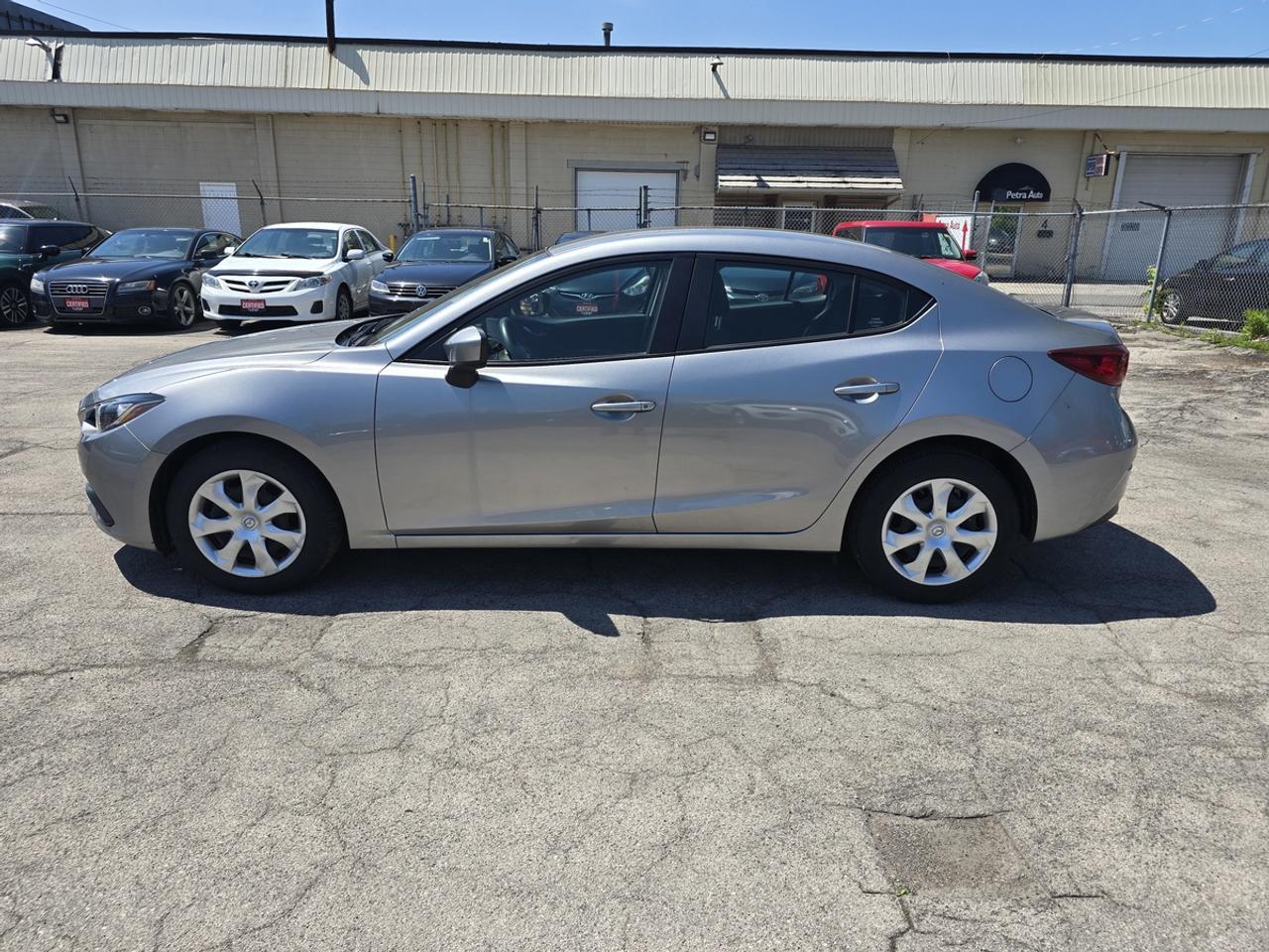 2016 Mazda MAZDA3 I Sport Photo