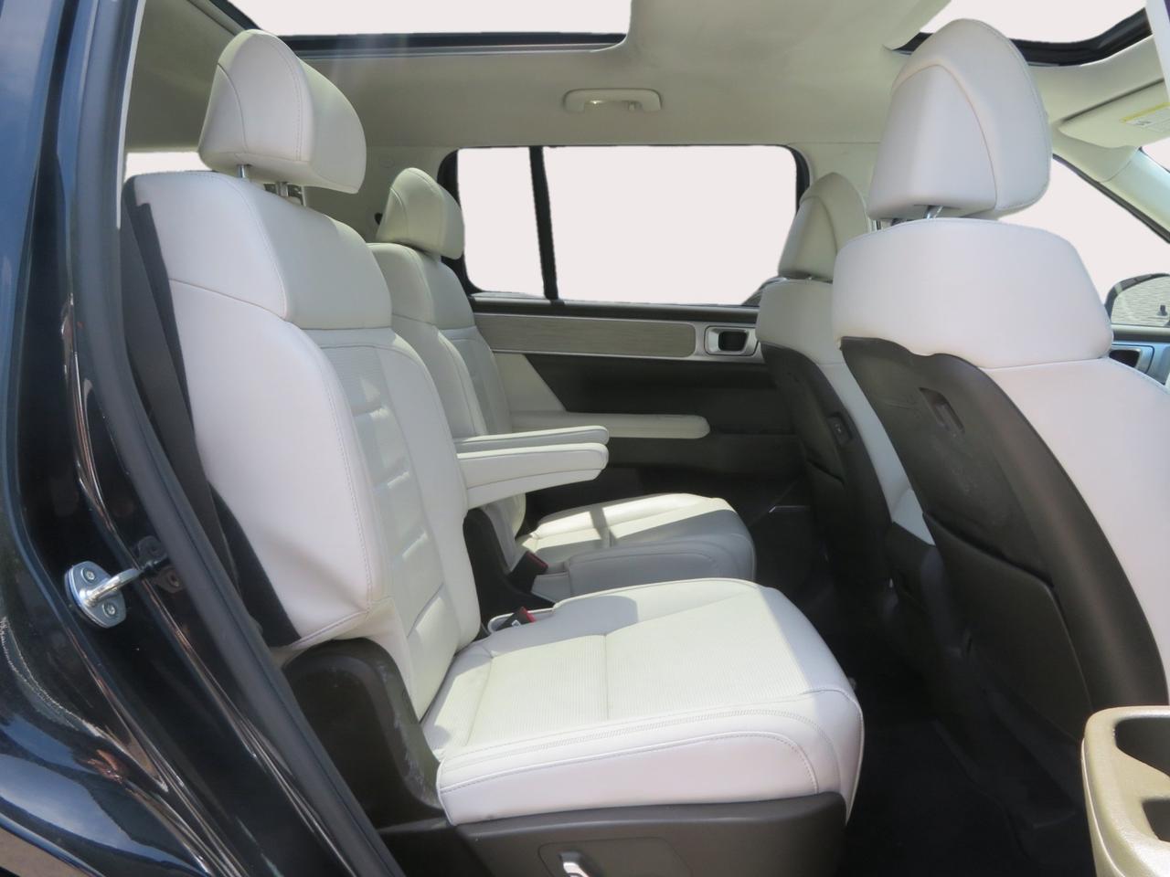 2024 Hyundai Santa Fe Ultimate Calligraphy AWD w-Beige Interior Photo