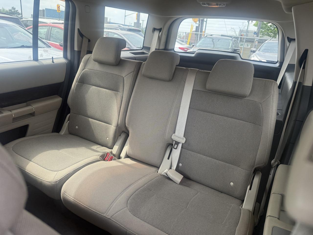 2010 Ford Flex *** 3 YEAR WARRANTY INCLUDED *** Photo