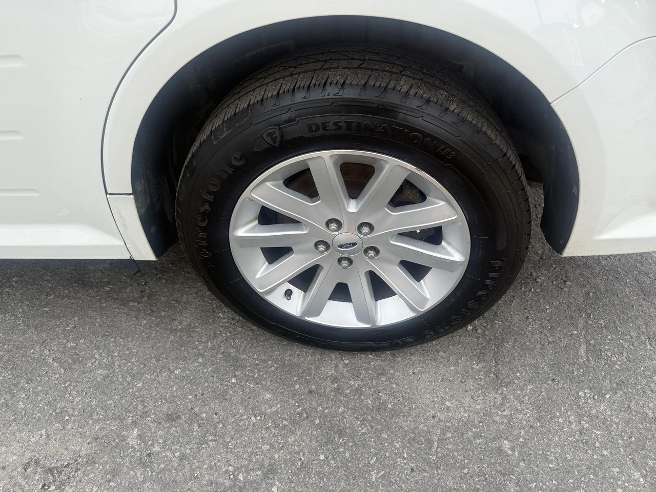 2010 Ford Flex *** 3 YEAR WARRANTY INCLUDED *** Photo