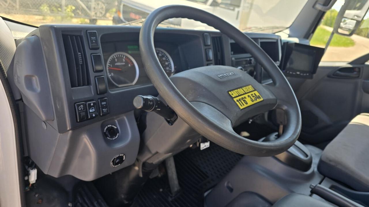 2020 Isuzu NRR NRR - 22Ft Box - 102Wx92H - Lift Gate - Diesel Photo