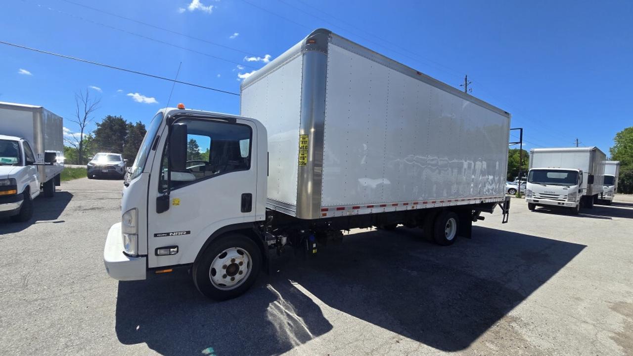 2020 Isuzu NRR NRR - 22Ft x 102Wx92H Box - Lift Gate - Diesel Photo