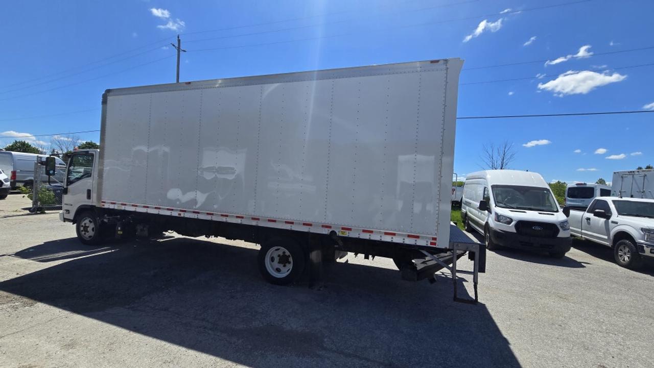2020 Isuzu NRR NRR - 22Ft x 102Wx92H Box - Lift Gate - Diesel Photo