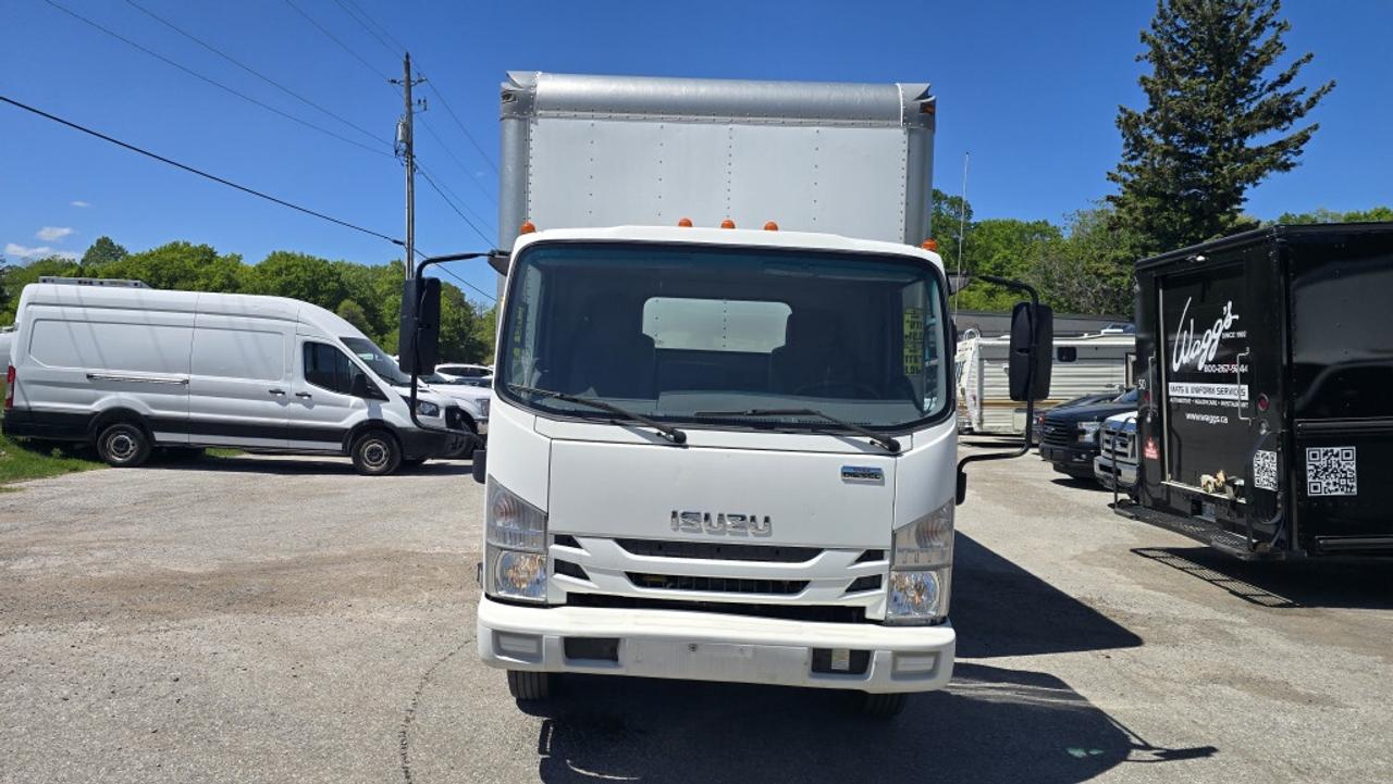 2020 Isuzu NRR NRR - 22Ft x 102Wx92H Box - Lift Gate - Diesel Photo