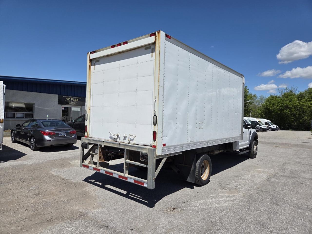2020 Ford F-450 XLT - 6.7L V8 Diesel - 16Ft Box Photo