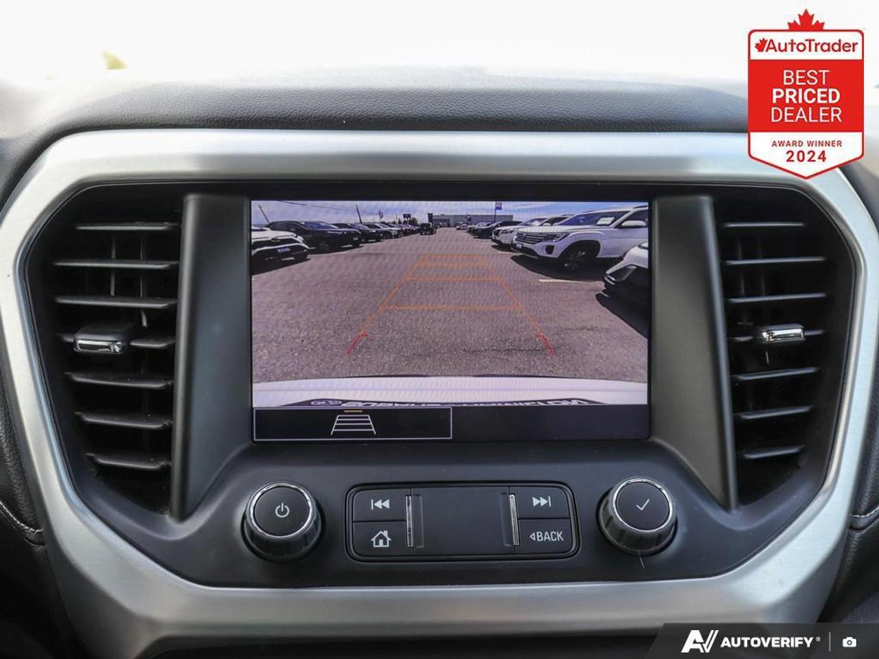 2023 GMC Acadia SLE All-wheel Drive Photo