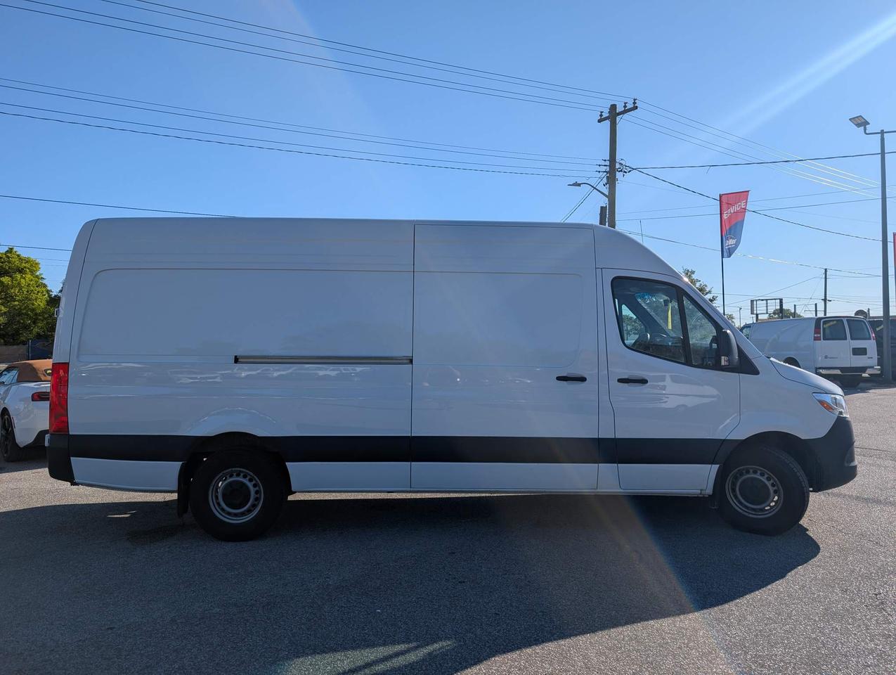 2025 Mercedes-Benz Sprinter 2500 High Roof 4-Cyl Diesel Sprinter 2500 Cargo Van 170 in. WB Rear-Wheel Drive Photo