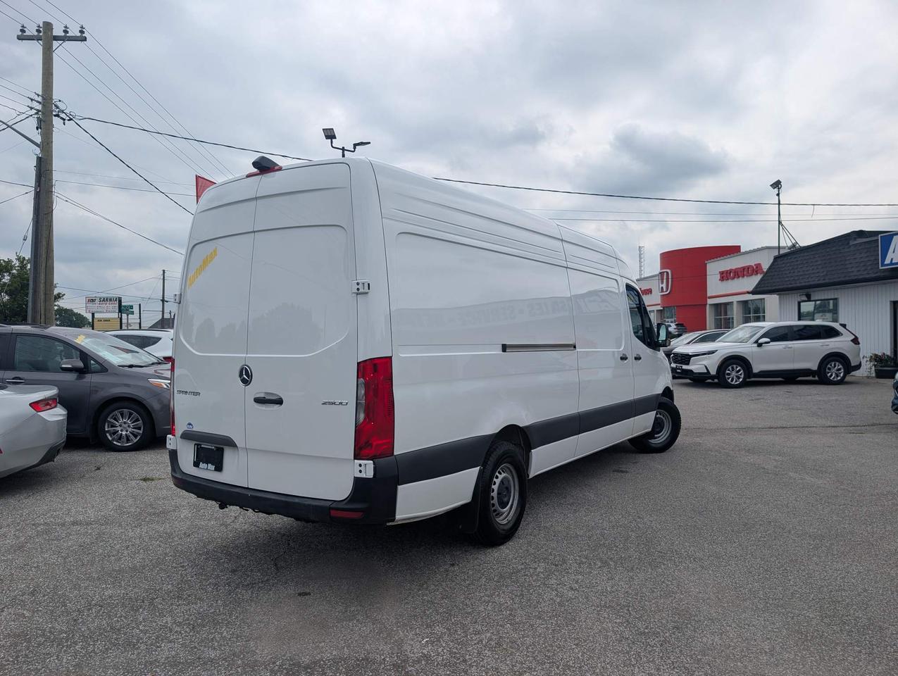 2025 Mercedes-Benz Sprinter 2500 High Roof 4-Cyl Diesel Sprinter 2500 Cargo Van 170 in. WB Rear-Wheel Drive Photo