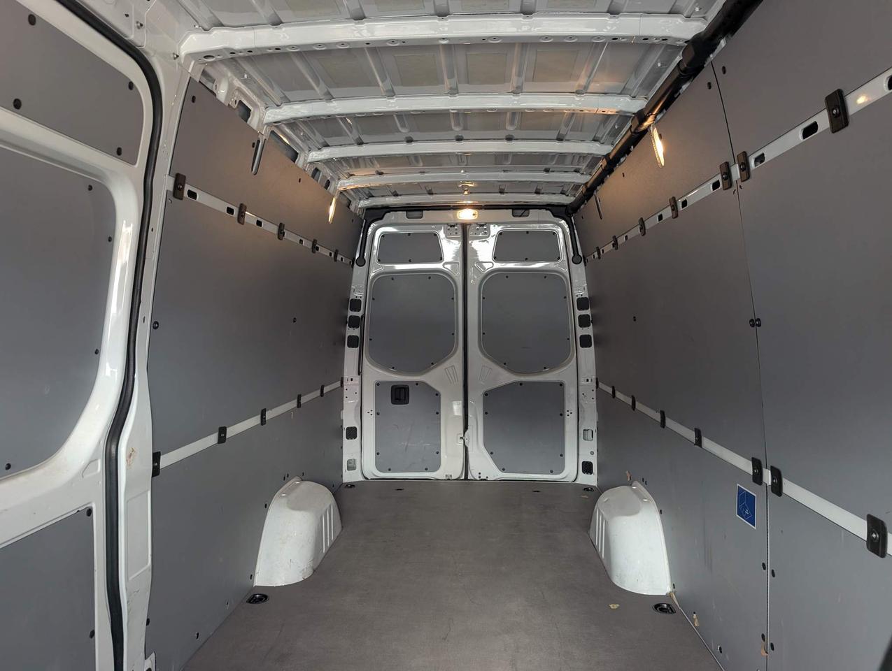 2025 Mercedes-Benz Sprinter 2500 High Roof 4-Cyl Diesel Sprinter 2500 Cargo Van 170 in. WB Rear-Wheel Drive Photo