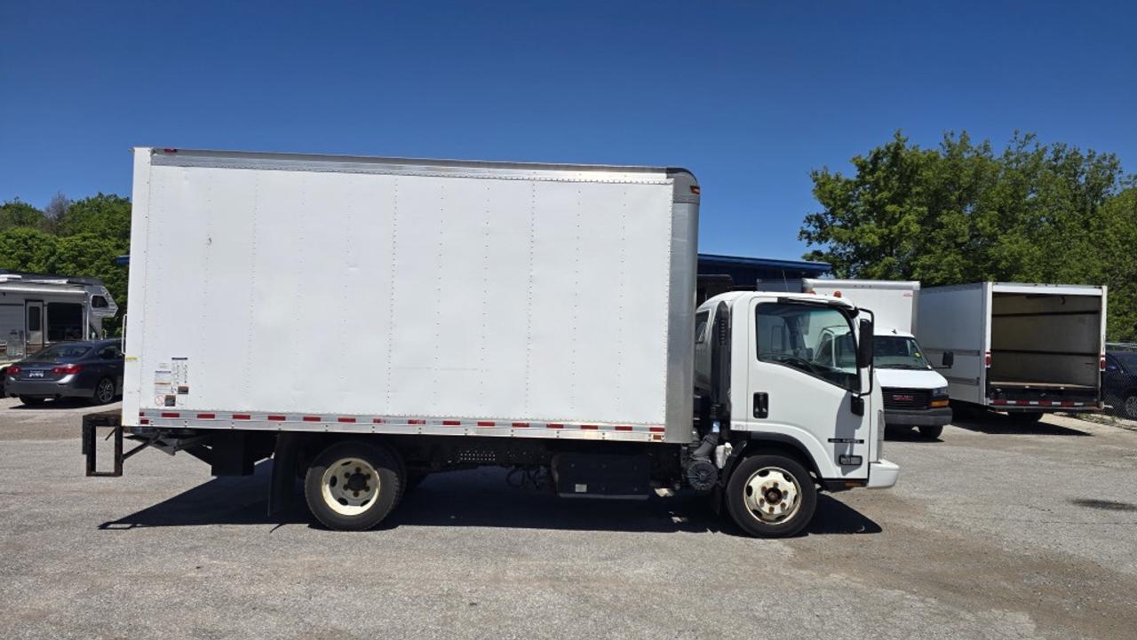 2020 Isuzu NRR NRR - 16Ft - Diesel - Lift Gate - 16Ft x 96W x 102 Photo
