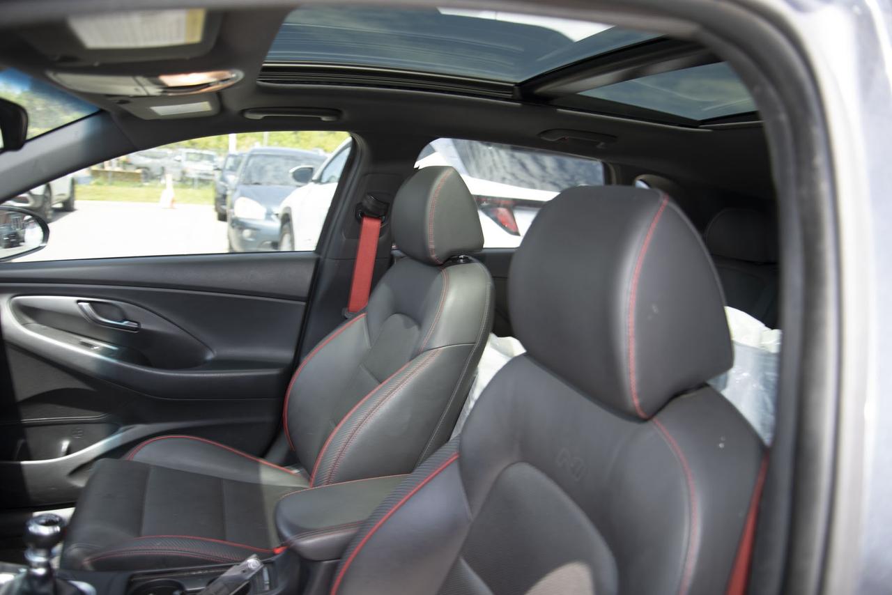 2019 Hyundai Elantra GT N Line Photo