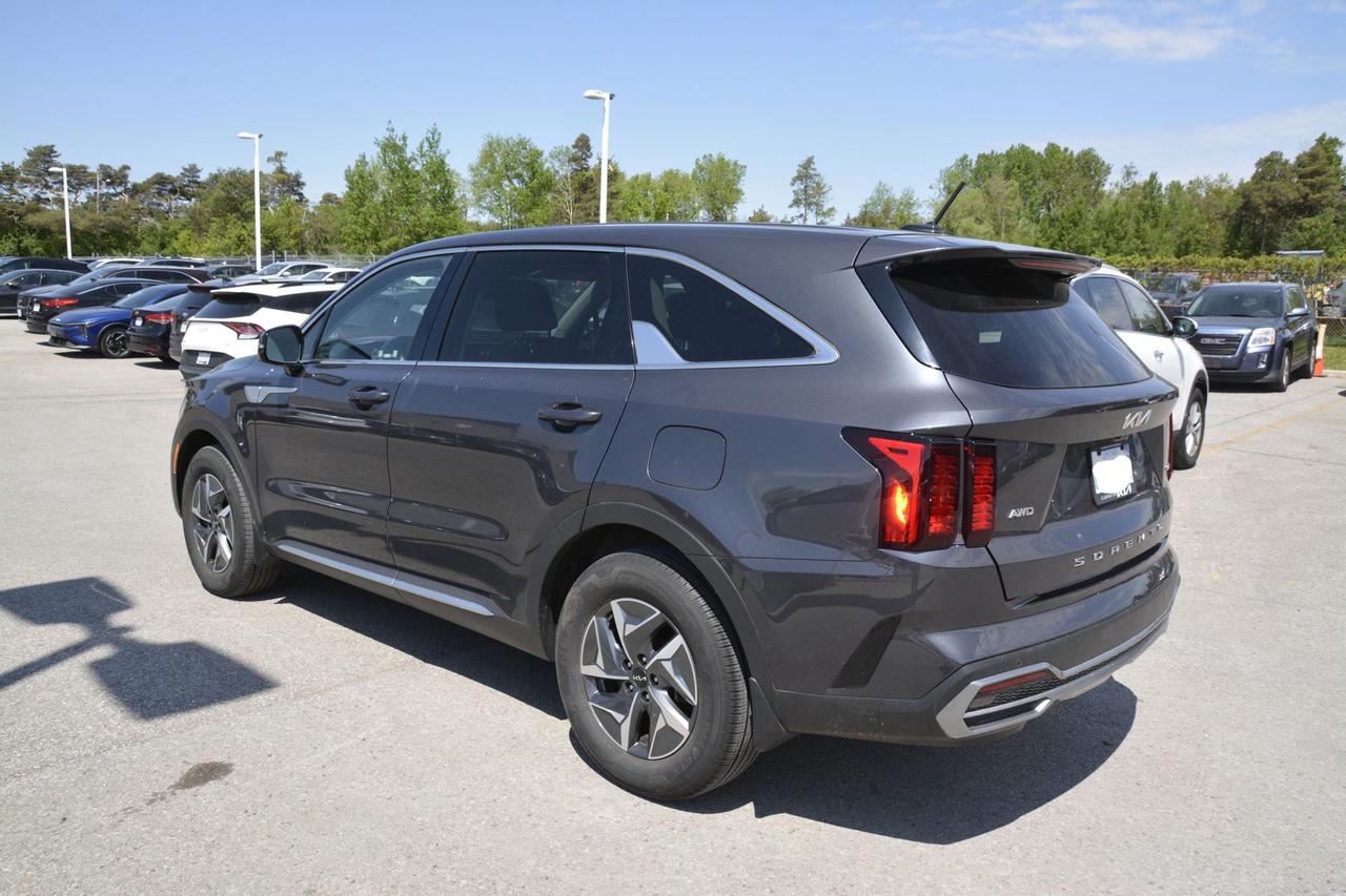 2022 Kia Sorento Hybrid  Photo2
