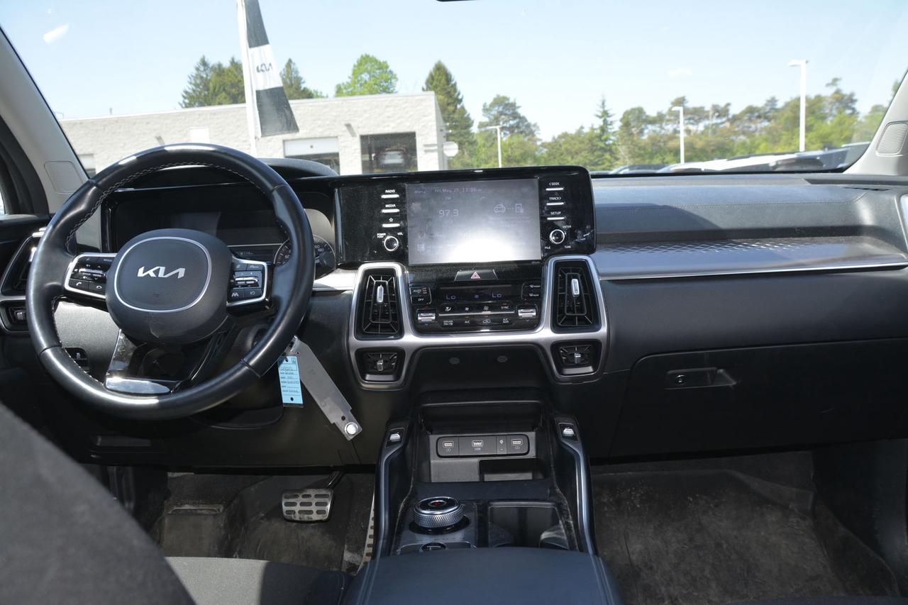 2022 Kia Sorento Hybrid  Photo3