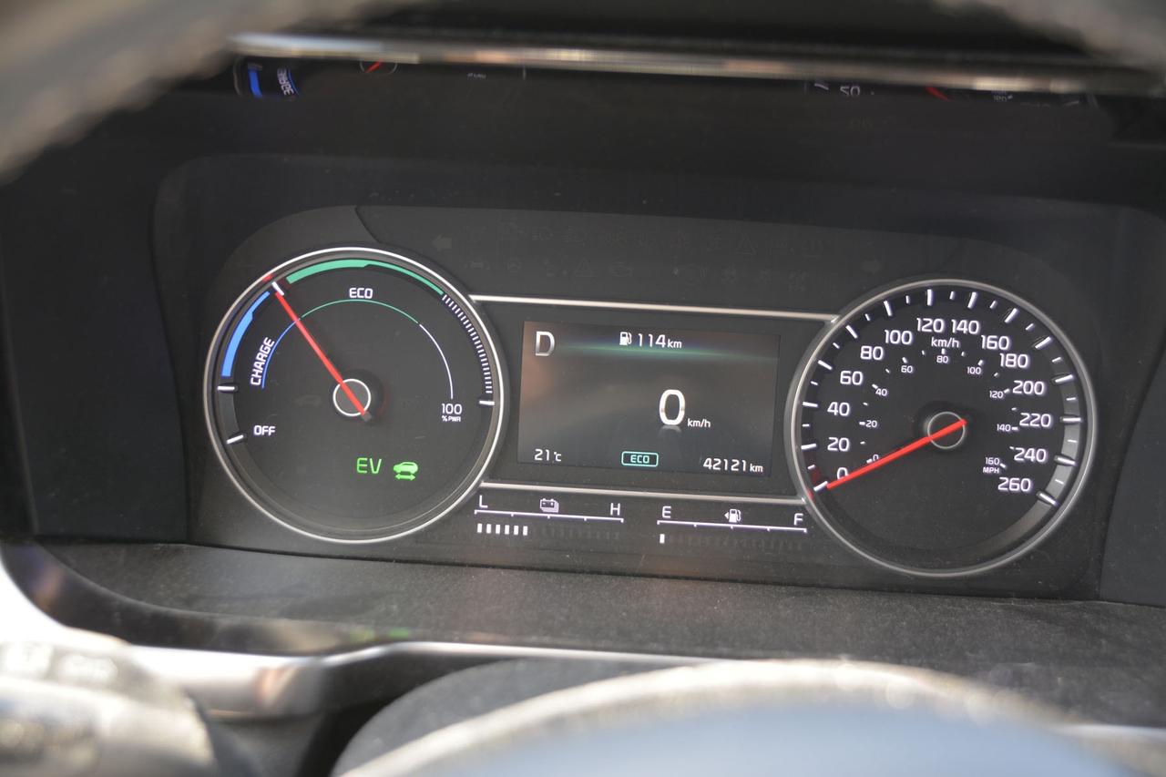 2022 Kia Sorento Hybrid  Photo