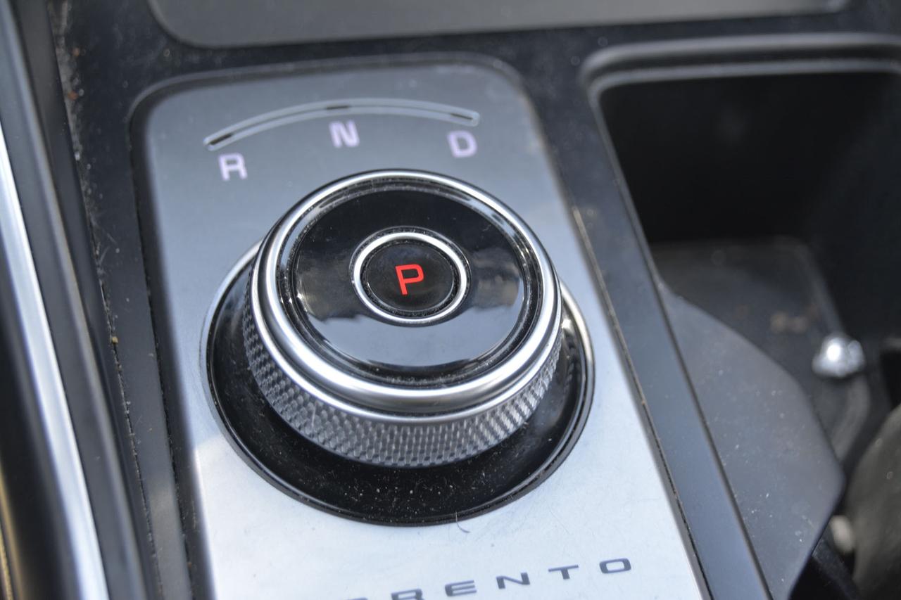 2022 Kia Sorento Hybrid  Photo