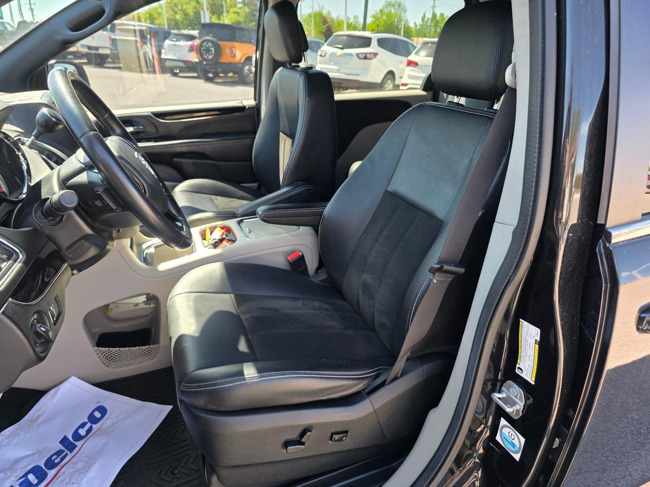 2019 Dodge Grand Caravan CVP/SXT Passenger Van Photo