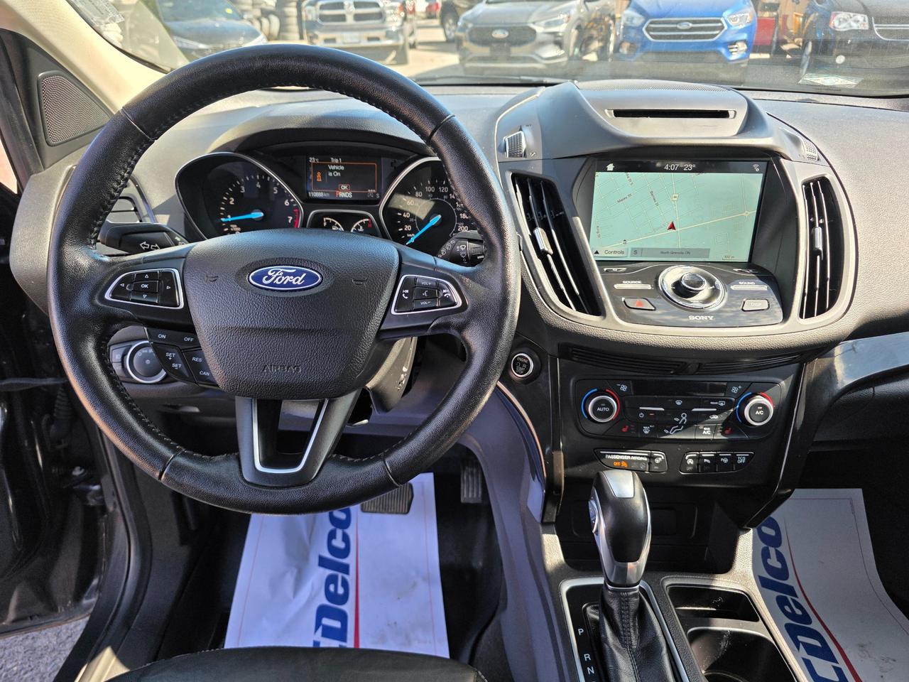 2018 Ford Escape Titanium 4dr 4x4 Photo