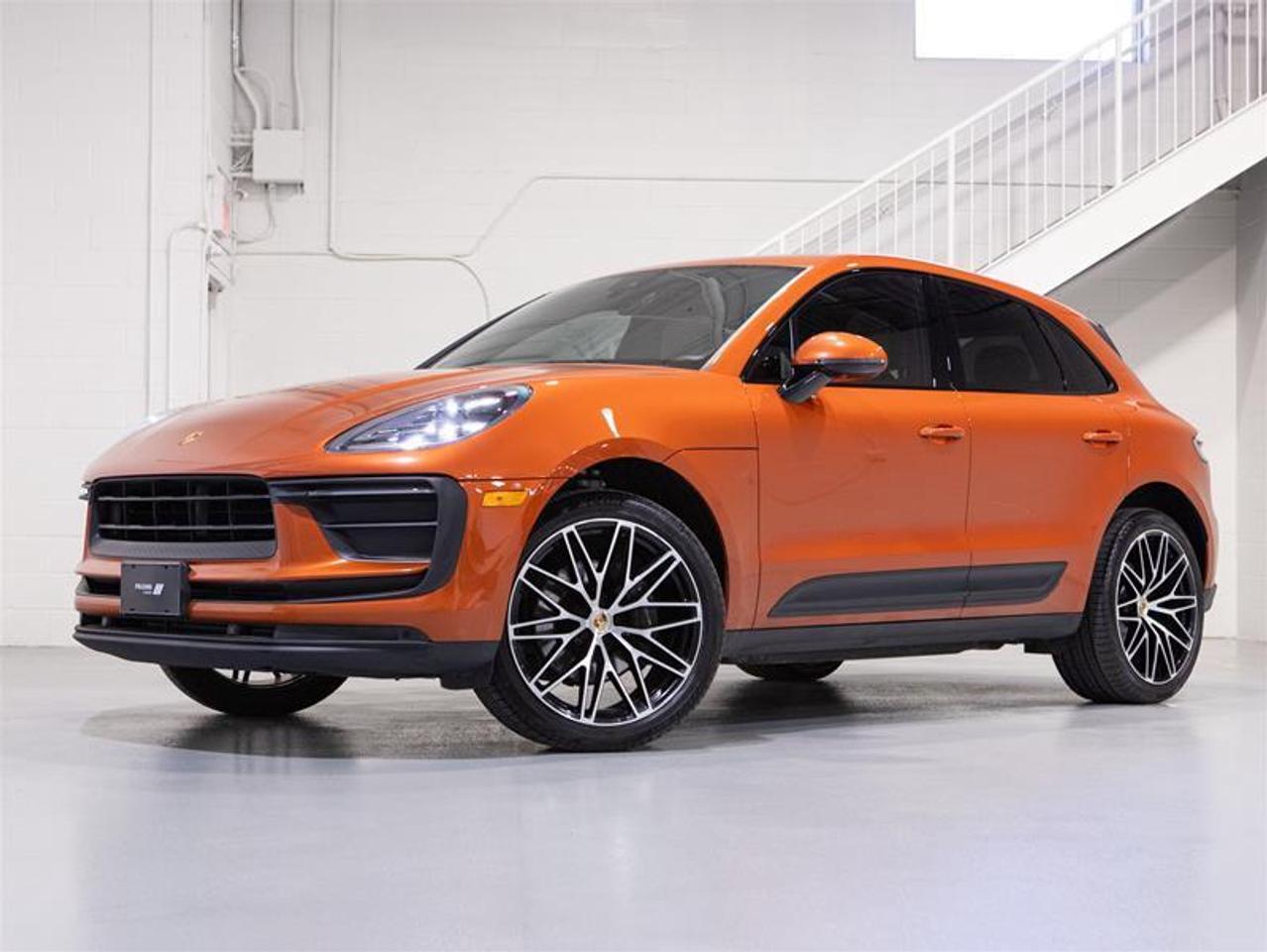 2023 Porsche Macan  Photo