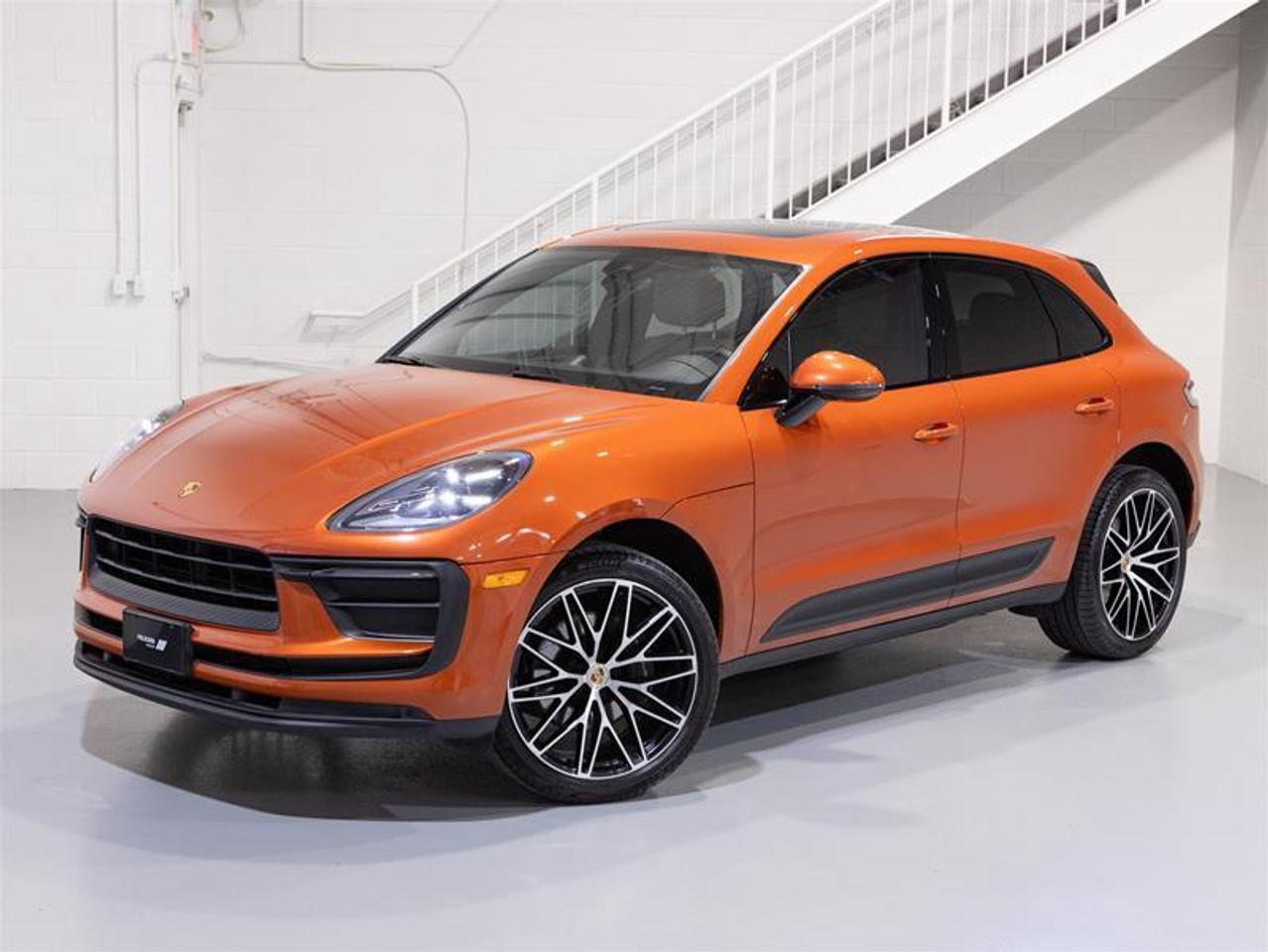 2023 Porsche Macan  Photo