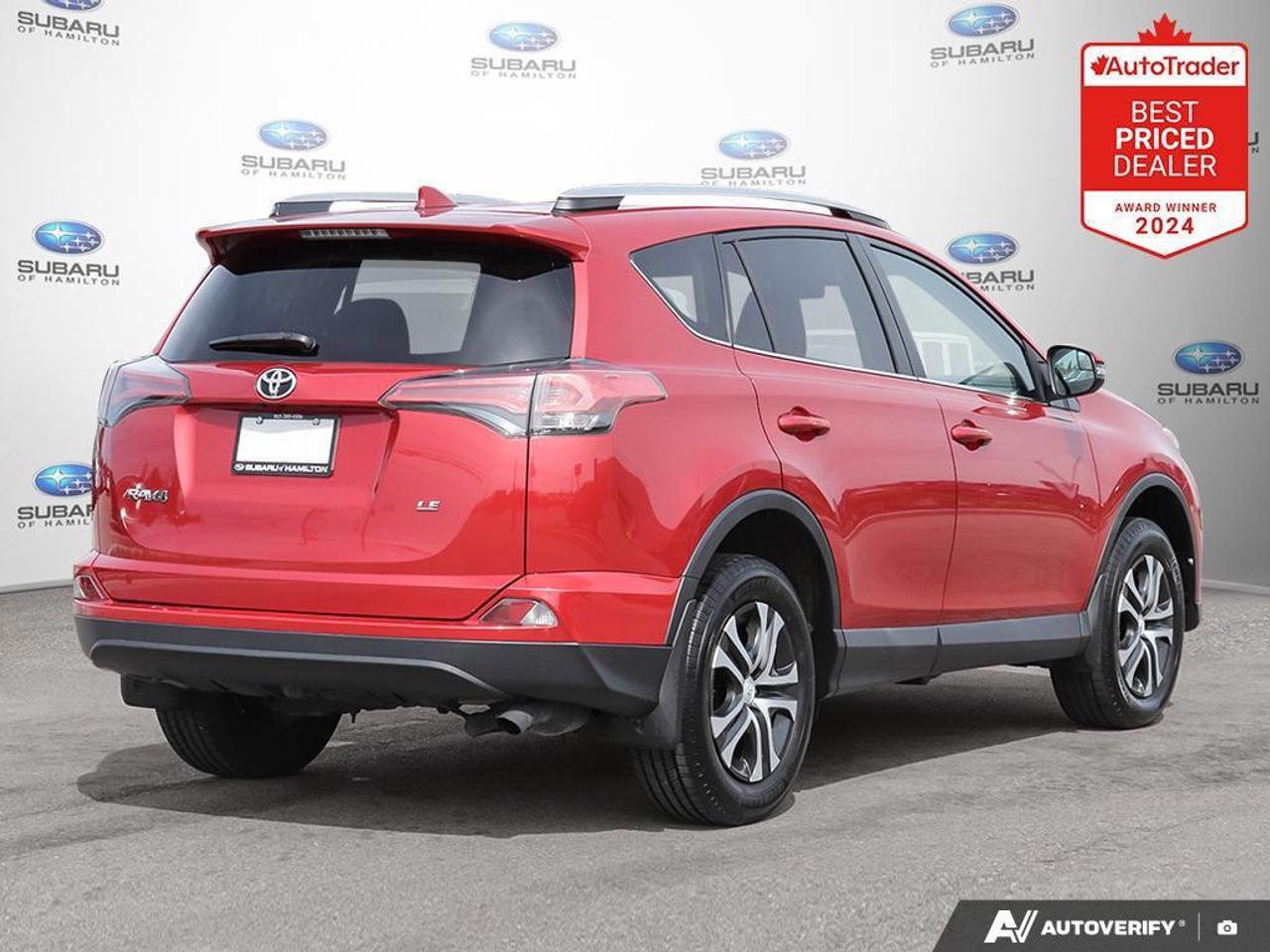 2017 Toyota RAV4 LE 4dr Front-wheel Drive Photo4