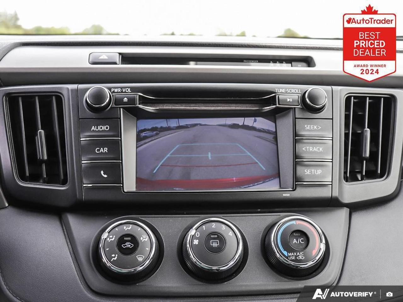 2017 Toyota RAV4 LE 4dr Front-wheel Drive Photo
