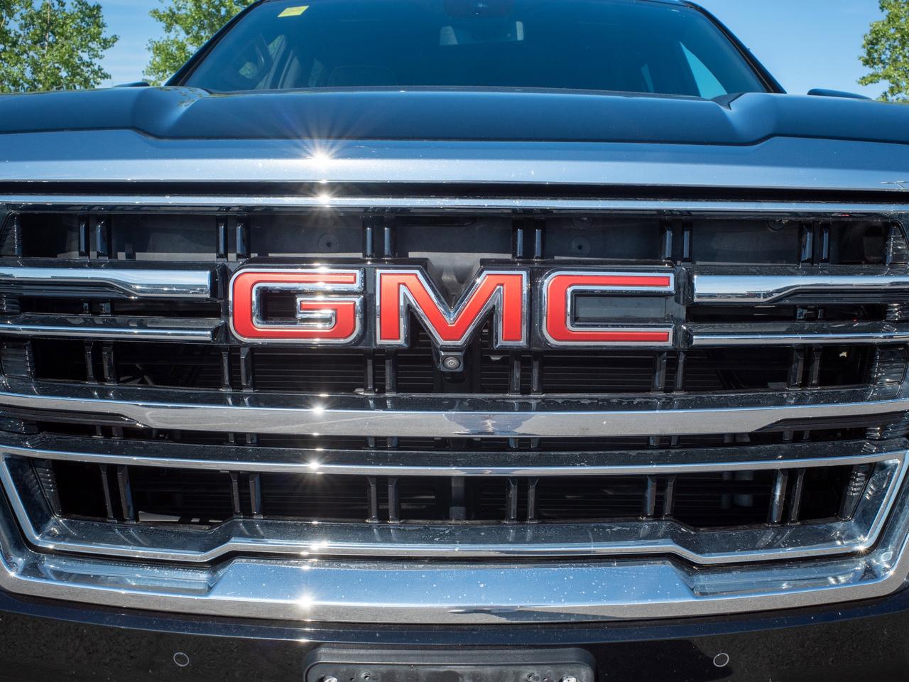 2024 GMC Yukon SLT - Garage Door Opener   Heated Front Seats Photo
