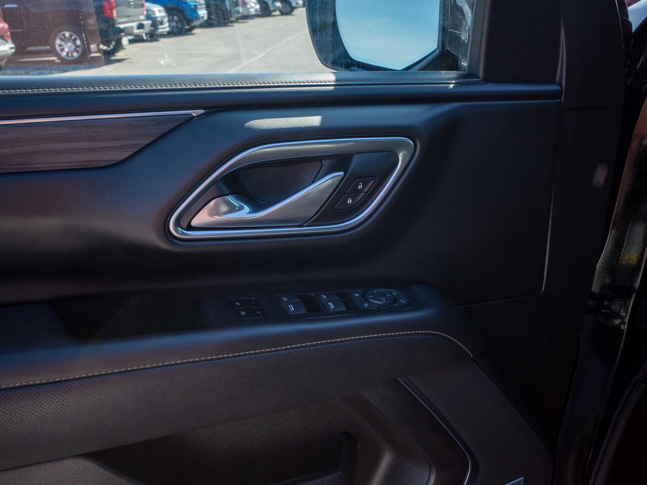 2024 GMC Yukon SLT - Garage Door Opener   Heated Front Seats Photo