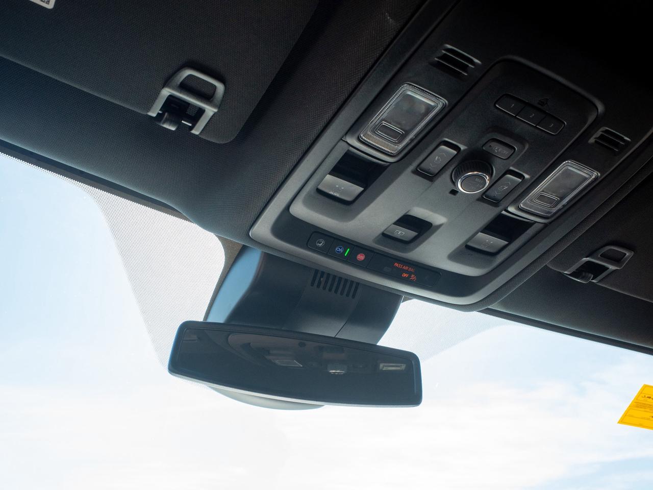2024 GMC Yukon SLT - Garage Door Opener   Heated Front Seats Photo