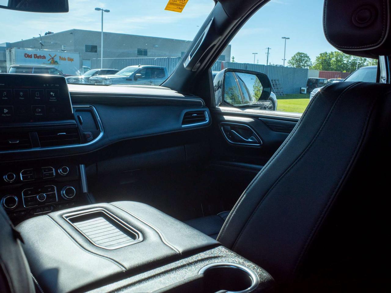 2024 GMC Yukon SLT - Garage Door Opener   Heated Front Seats Photo
