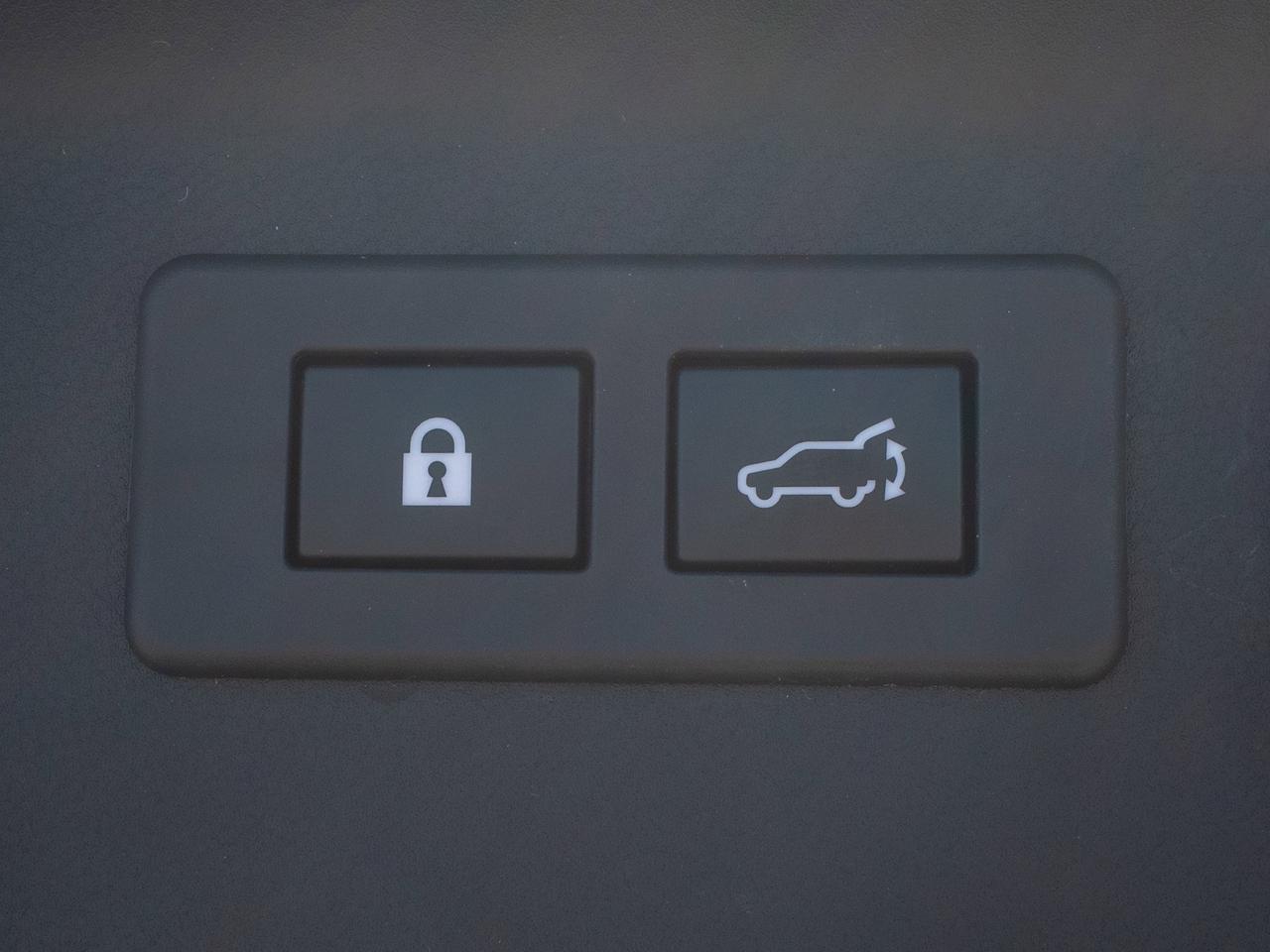 2025 Subaru Forester Premier - Premium Synthetic Seats   Evasion Assist Photo